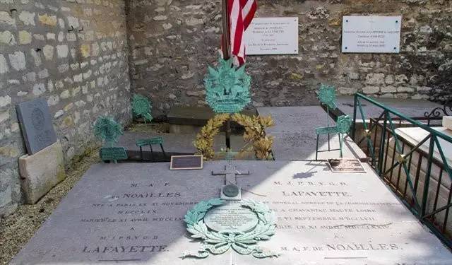 龚克:老佛爷的浮华,与拉法耶特的遗产_腾讯网