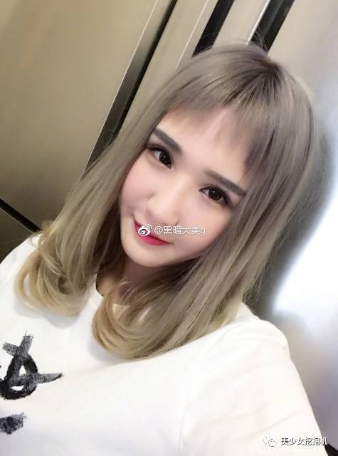 她是快手唯一的宅男女神,17岁未婚生子,新整的