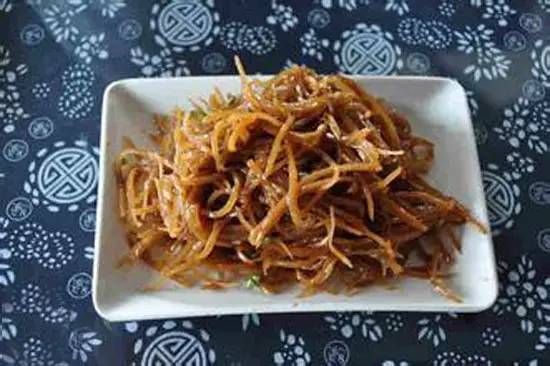 炒疙瘩|夏天的下饭菜——老北京炒疙瘩丝