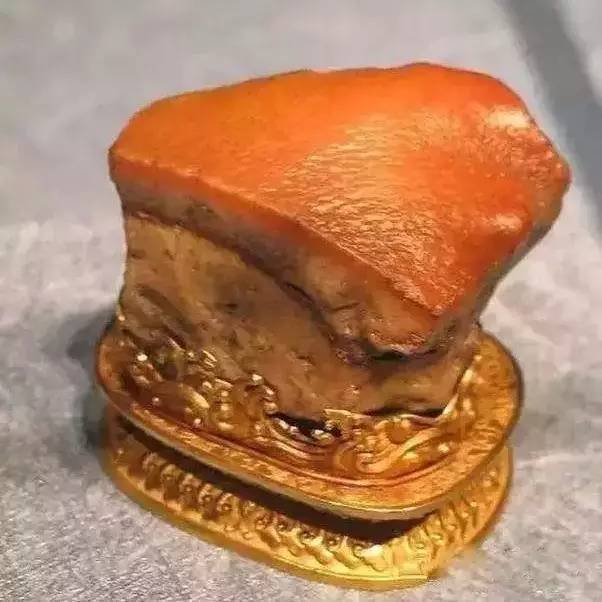 最贵茶叶排行榜价格图片_中国最贵茶叶排行:西湖龙井排行第三,第一名价格1040万元/公斤(2)