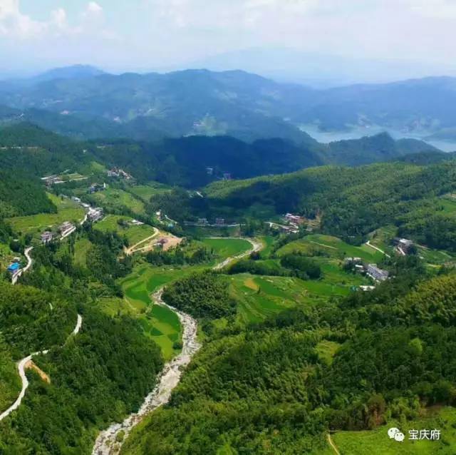 六都寨镇庞家山上观:隆回四大名山和两大水库的风景