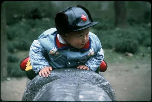 美国_旅游|37年前一对美国夫妻，随手拍的中国旅游照，看哭了所有人……