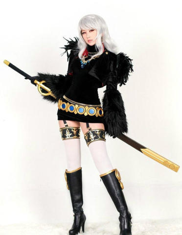 细腰翘臀性感魅惑 御姐dnf女鬼剑cos赏