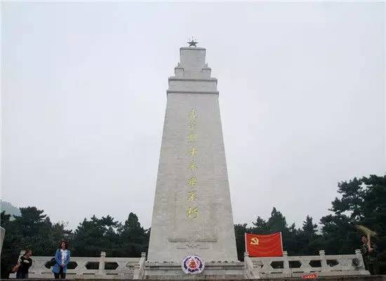 盘山烈士陵园抗战时期,以盘山为中心的冀东是日军大后方东北和华北的