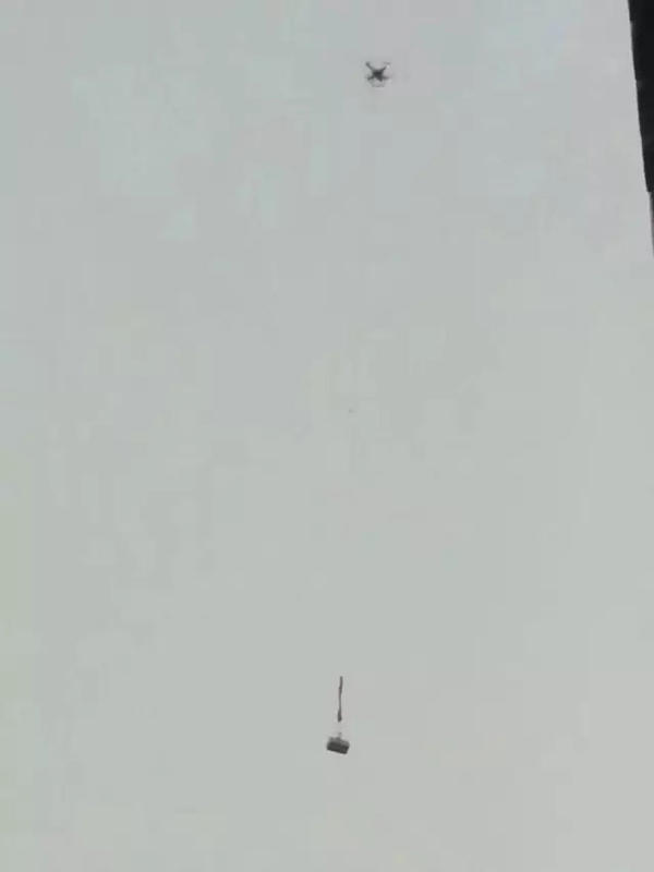 智东西晚报：五大最新iPhone8终极解密 我国正研究停产燃油车计划