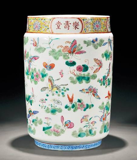 清光绪 粉彩花蝶纹壮罐 高 27.6 cm"乐寿堂"款