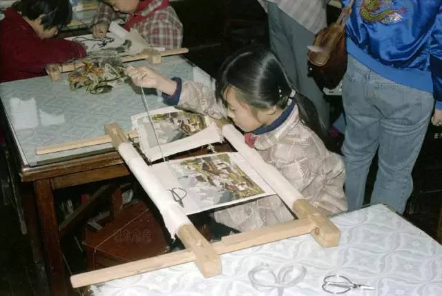 张中国|40年前这对美国夫妇，随手拍了1600张中国旅行照，看着看着泪目了