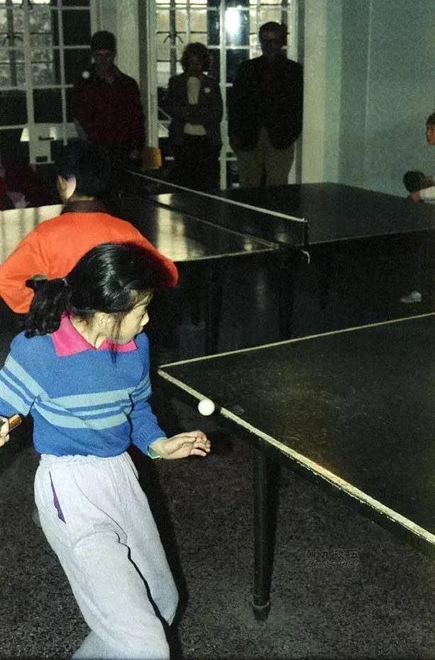 张中国|40年前这对美国夫妇，随手拍了1600张中国旅行照，看着看着泪目了