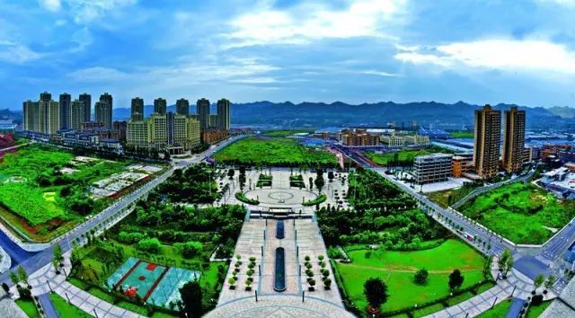 区委书记李应兰江津的梦想是人们夸赞这里很宜居