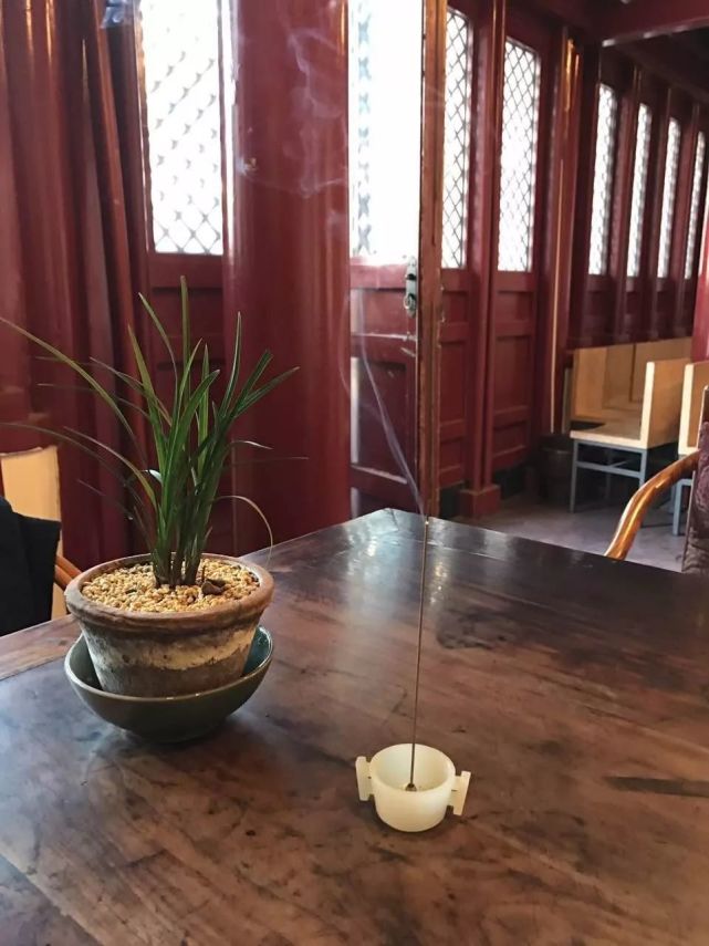 冯唐:一间自己的书房