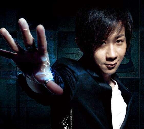 刘谦|刘谦在春晚后台被王力宏怒扇一耳光，这是为何？到底发生了什么