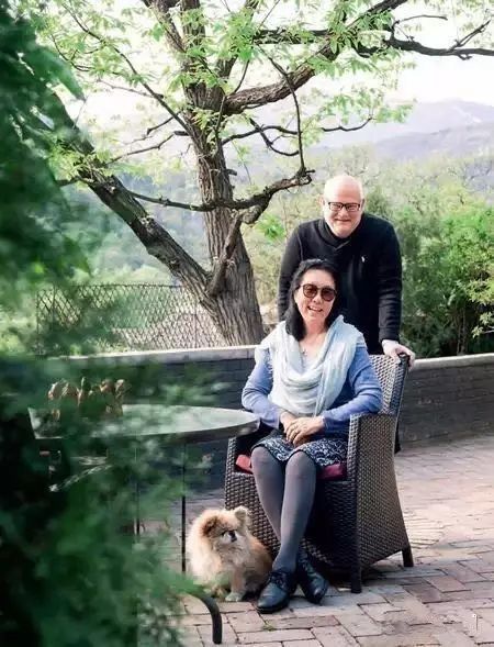 萨洋|老外辞职500强，10年爆改中国山沟30栋老宅，造福一整个村庄！