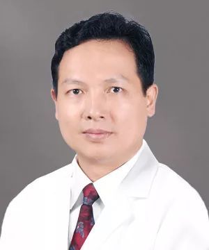 坐诊希玛眼科的林小铭教授荣登首届《胡润中国好医生榜》!