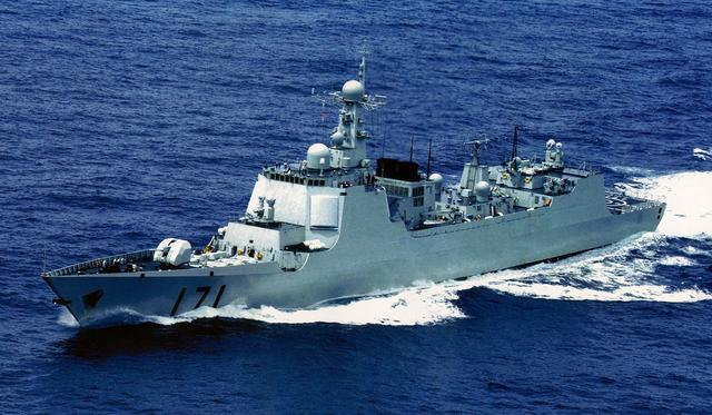 052c海口号导弹驱逐舰