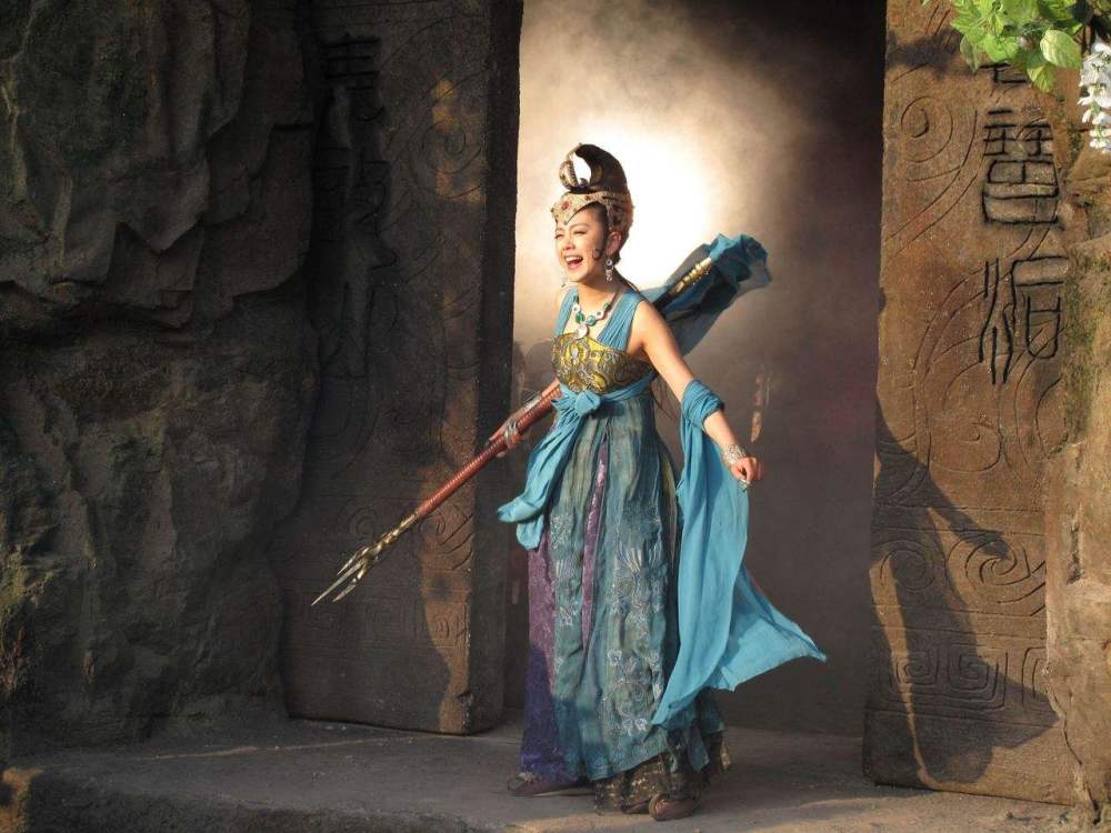 孙悟空|西游记唯一一位出道即巅峰的妖精，孙悟空本能降服，可惜观音不让