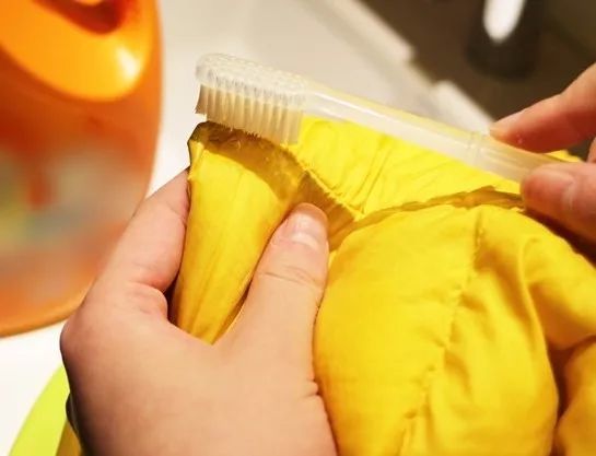 冬天各类衣服的保养方法(图27)