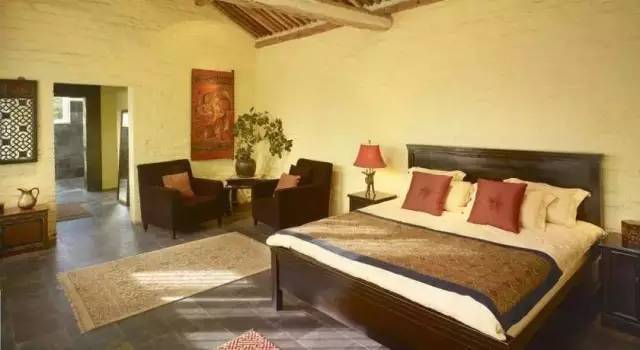 萨洋|老外辞职500强，10年爆改中国山沟30栋老宅，造福一整个村庄！