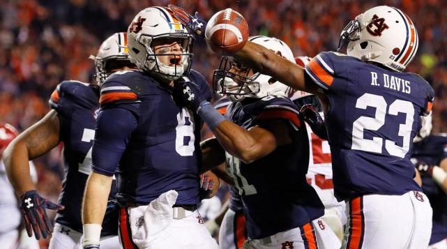 ncaa大学橄榄球观察两支劲旅首次入围全美四强