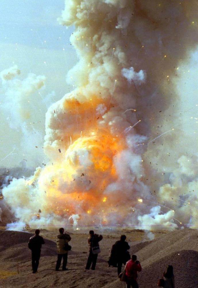 组图:回顾北京烟花爆竹15年来禁限放历程