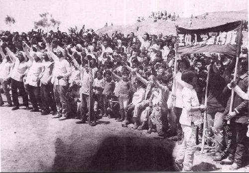 他参加过解放战争时期著名的"三合山"战役.