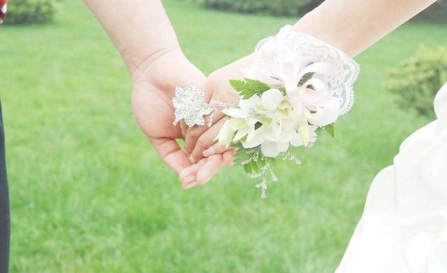 结婚9年离婚前的夫妻聊天记录,看完明白为何那