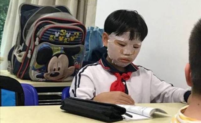 美容院做面膜 美容院的海藻面膜 Kose高丝玻尿酸滋润保湿美容液面膜5片 草舍名院面膜 Www Qiqidown Com