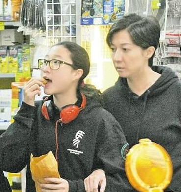 称小龙女不会学坏,时长约1分49秒 腾讯娱乐讯(图文/东星)吴绮莉9月