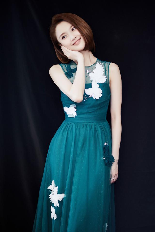 她曾是鹿晗绯闻女友,被称为"谋女郎"如今美貌秒杀关晓彤