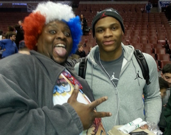 专访大老爹我会捍卫76人主场直到下葬