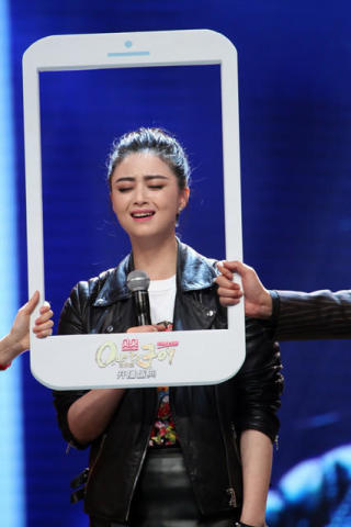 王凯太太们放宽心 他拍吻戏不张嘴