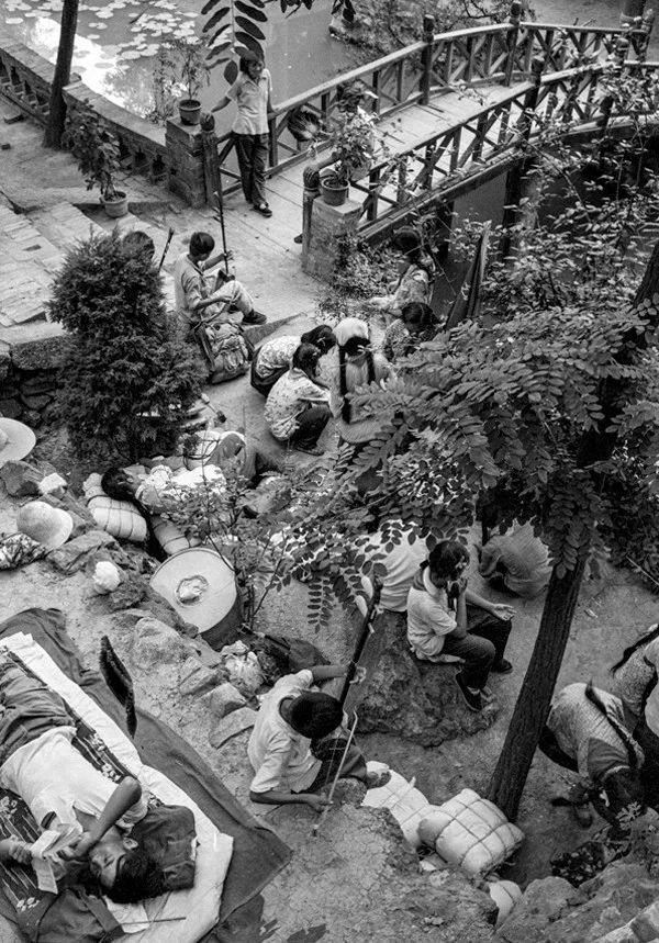 汤姆·哈金斯|一直未公开的绝版旧照，看看1956年的中国究竟什么样