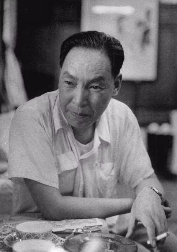 汤姆·哈金斯|一直未公开的绝版旧照，看看1956年的中国究竟什么样