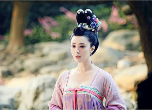 唐朝衣服女装图片( 唐朝衣服女装图片大全 )-第2张图片-潮百科