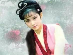 晴雯|晴雯的教训：千万别当一线美女