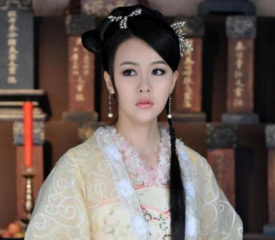 《活佛济公2》单元女主,除了冷冰心,翁虹也