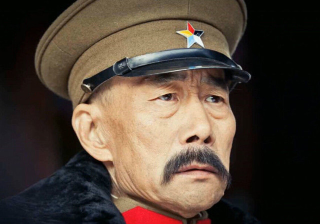 对他忠心耿耿,而且在他死后,对他的儿子也始终尽职尽责,可以说张作相