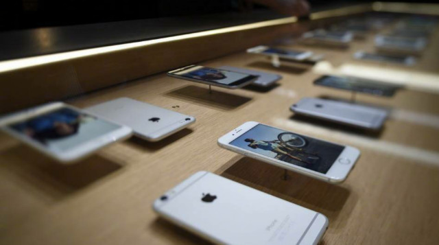 手机没用多久就变卡?微信一键设置就可缓解!