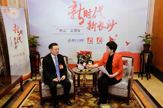 广播联合专访了长沙市第十五届人民代表大会代表,开福区委书记沈裕谋