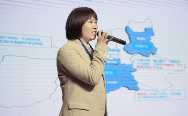 西安美术学院招生处处长 周园老师