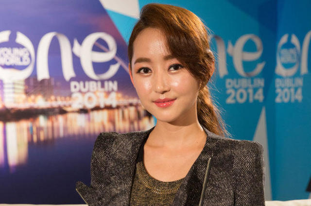 (来自:腾讯新闻编译)图为朴银美在韩国.