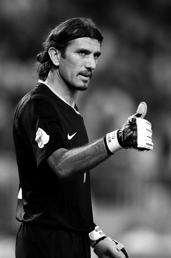 【翻译官】鲁斯图:英勇的安拉使者与顽皮的撒