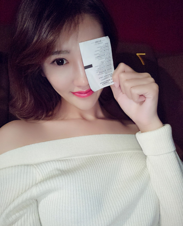 球迷说-美女球迷因梅西爱巴萨 直言梅西是信仰