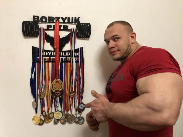 满清第一武术高手丁发祥,击败俄国大力士,扬我国威!