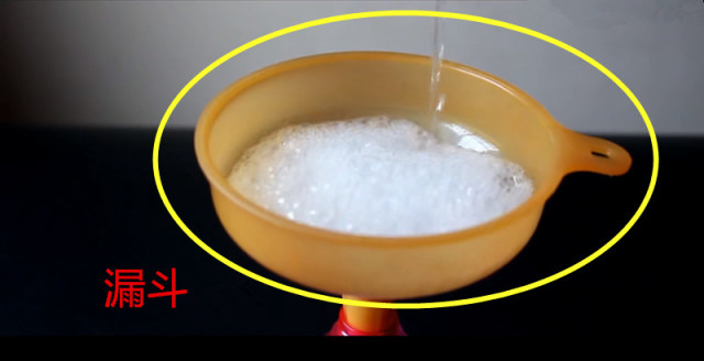 啤酒加牙膏,小苏打加醋,效果实在太厉害了!放在