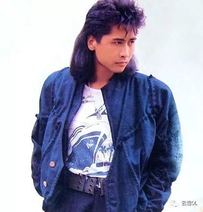 绝配,而这首歌的创作者张子石在写这首歌的时候刚在美国办了离婚手续