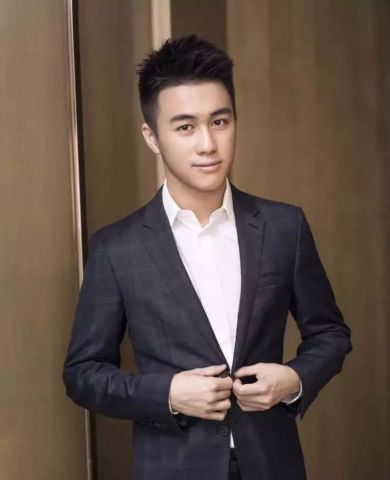 和何猷君这种高智商男人谈恋爱是什么感觉