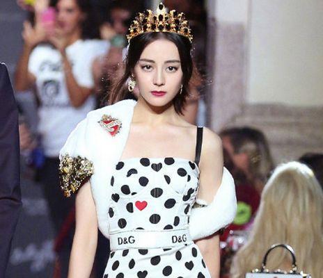 继王俊凯与迪丽热巴跨界走秀后,D&G又盯上了