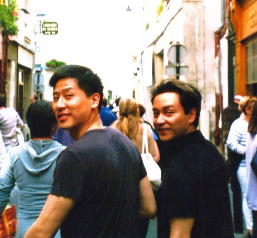 张国荣干儿子被传与唐鹤德争夺遗产,请大家让