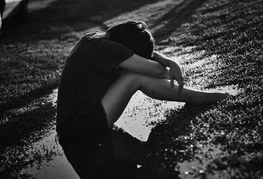 深深心疼的句子,让人读到心碎!