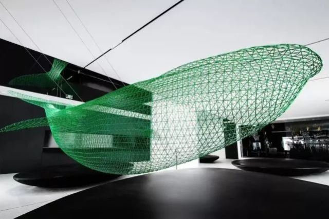 解密OPPO:20平米能开一家手机店,也可以只摆